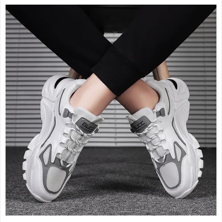 Men’s White Drift Shoe – Premium Comfort